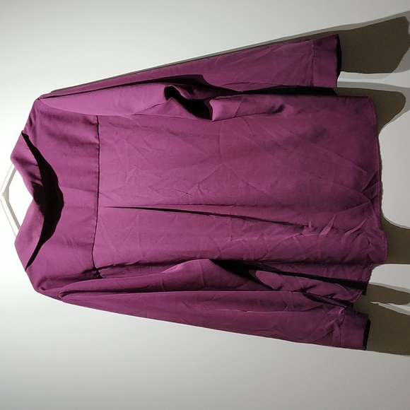 Size 1Xlady's purple crystal rhinestone details long sleeve V neck shirt blouses - Picture 2 of 5